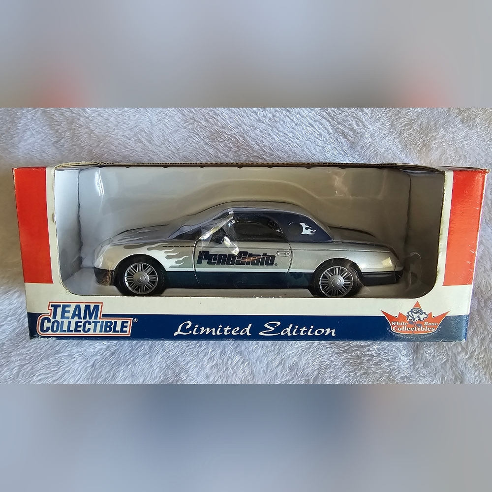 Collectible 2002 Penn State Nittany Lions Ford Thunderbird diecast car